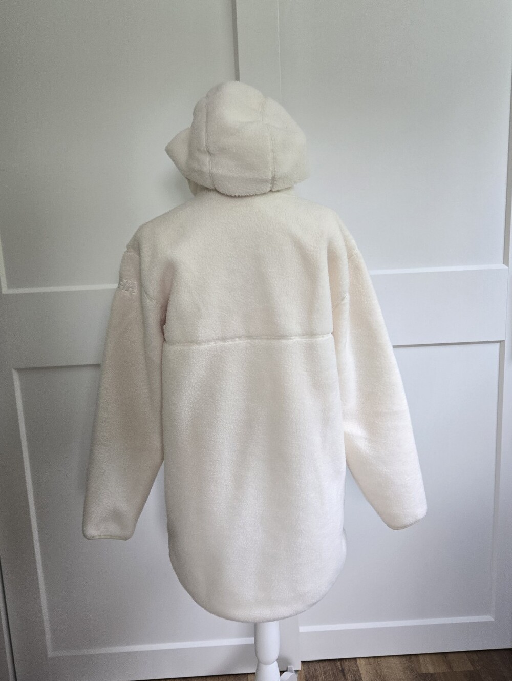 HH Helly Hansen Womens Maud pile Jacket Size Medium NWT - Picture 3 of 10
